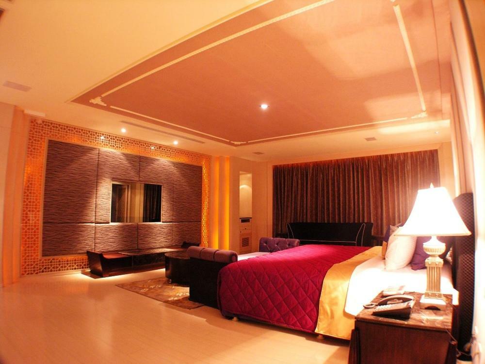 Mos Motel Taoyuan Dış mekan fotoğraf